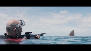 The Meg 2018 - Tracker scene