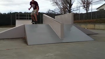Nose Grind on the handrail