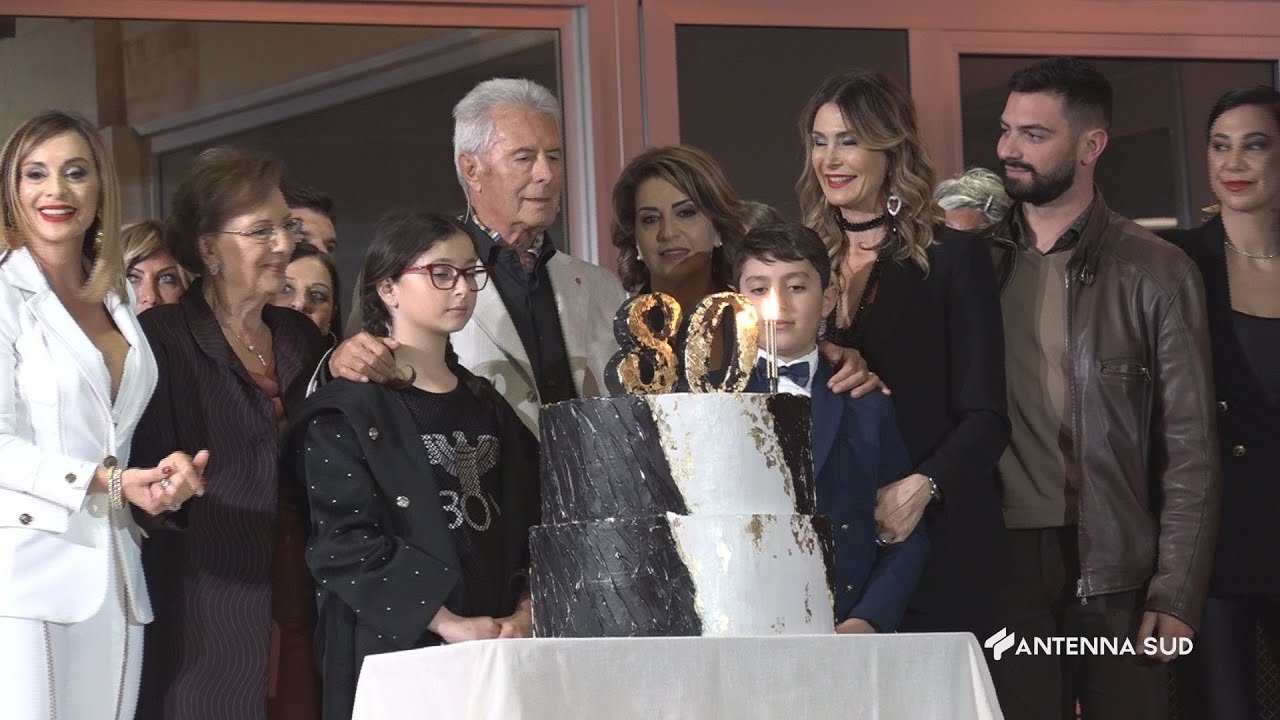 11 Novembre 2023   Cellino San Marco BR   Per i suoi 80 anni Angelo maci svela il segreto del succes