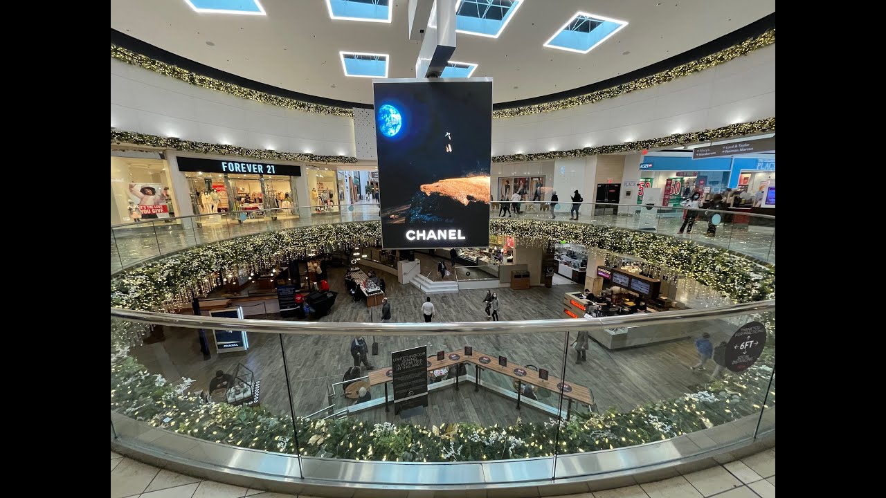 Garden State Plaza Mall NJ Christmas Walkthrough (DJI Pocket 2