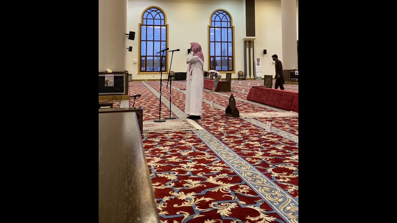 اذان صلاة المغرب من جامع سمو الاميرة لطيفة بنت سلطان آل سعود ..