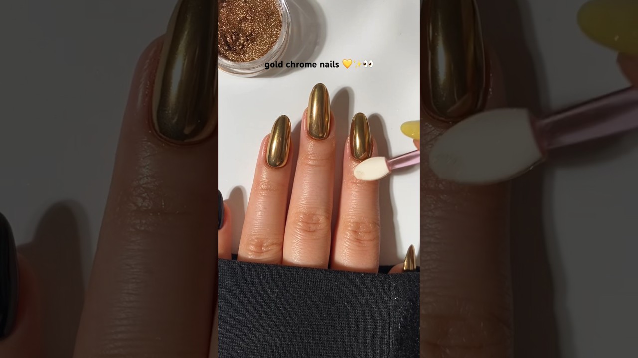 These nails are actually solid gold!! 💛👀✨#chromenails #nailtutorial #diynails