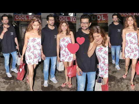 Shamita Shetty with Rakesh Bapat Spotted outside Kromakay Salon in Juhu πΈπππ