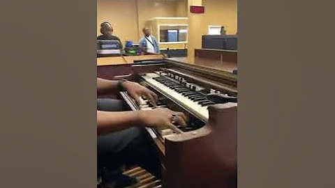 Jonathan Chapple Wrecking The Organ Shout Out To G...