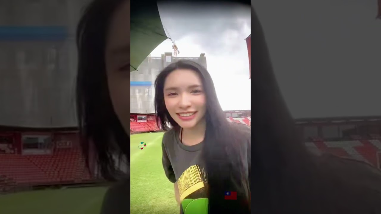 20240528 B.Friend- Lookkaew女孩們抱走