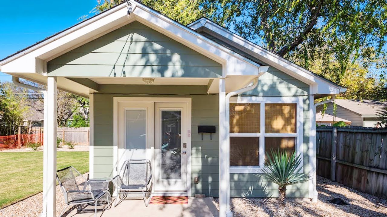 Centrally Located Casita Fresh Bright Cottage House Lovely Tiny 