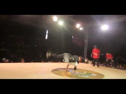 B.B brothers l Bboy Baek & Blue 2010 chelles battle pro  l Extreme Crew