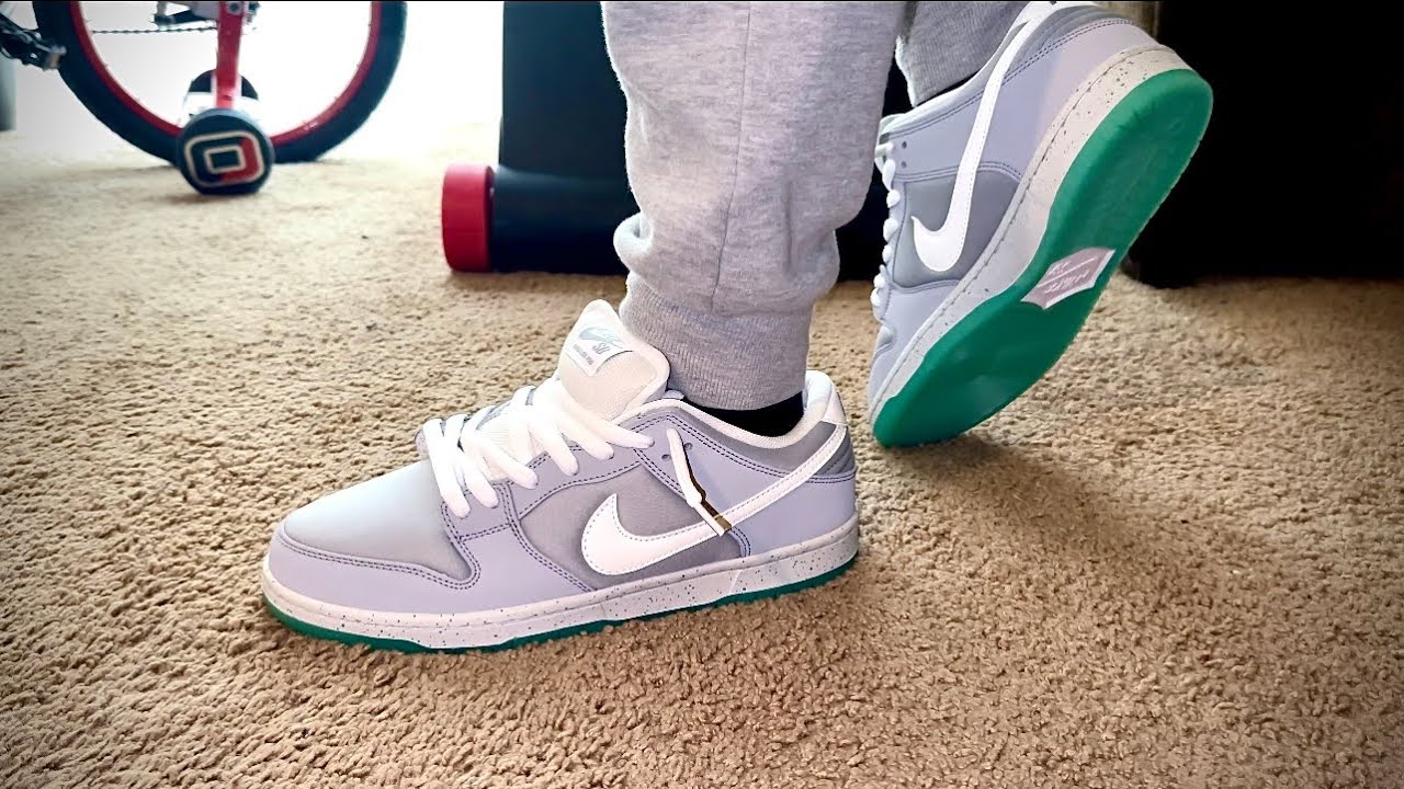 Marty Mcfly Nike SB Dunk low Review +OnFeet - YouTube
