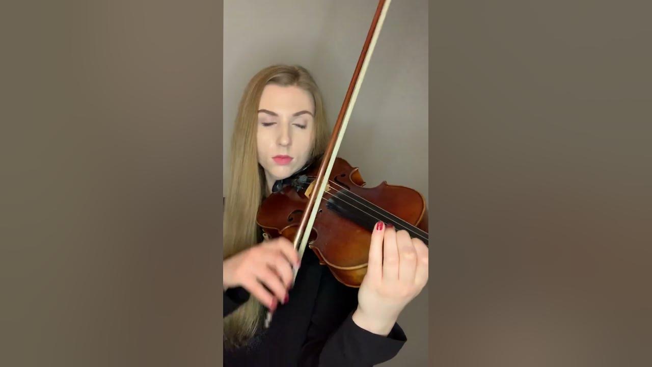 Gloria Gaynor - I Will Survive Violin Solo | Pippa Griffin