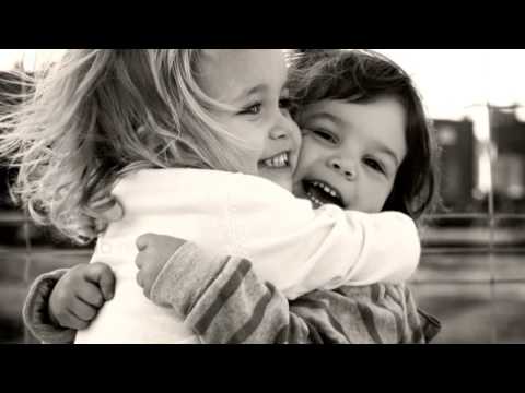 La amistad - Laura Pausini (lyrics) ♥