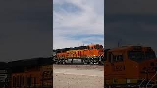 BNSF 3937 WITH NS LOCOMOTIVE WESTBOUND DOUBLE STACK TRAIN MP 737 NEEDLES SUB 10/4/2021