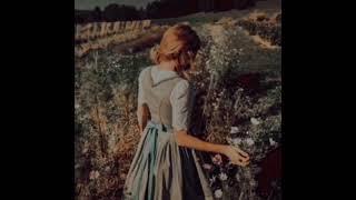 Akif İslamzade Ft Okaber Sarı Gəlin