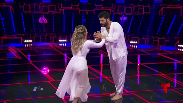 SANDRA ITZEL Y ADRIAN DI MONTE BAILAN EN ASI SE BA...