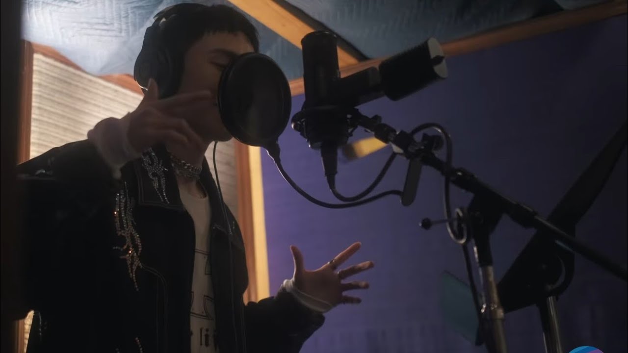 "Chained Up"/NOW UNITED MÚSICA NOVA