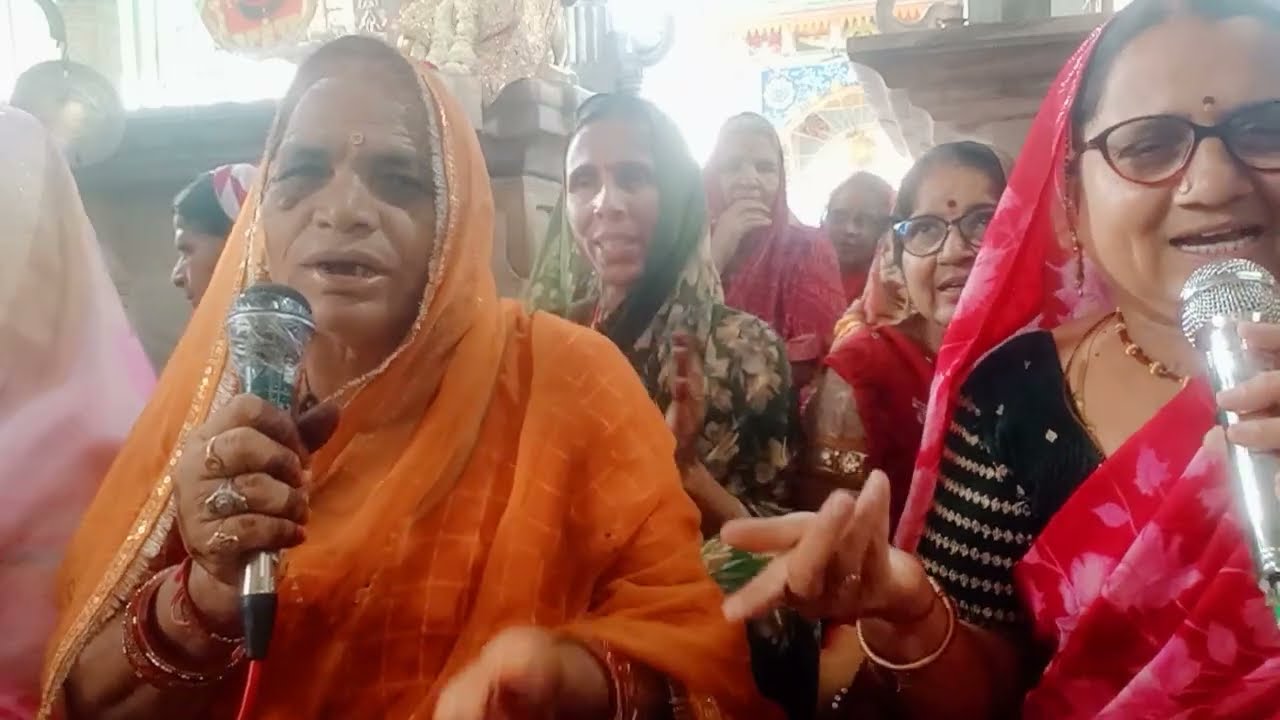 जरा से बाहर आजा सांवरिया आपा खेला होली होली का प्यारा सा भजन 🙏🏻🌷👌🏻❤️❤️