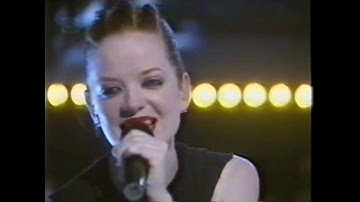 Garbage - When I Grow Up (Pepsi Chart Show 1999)