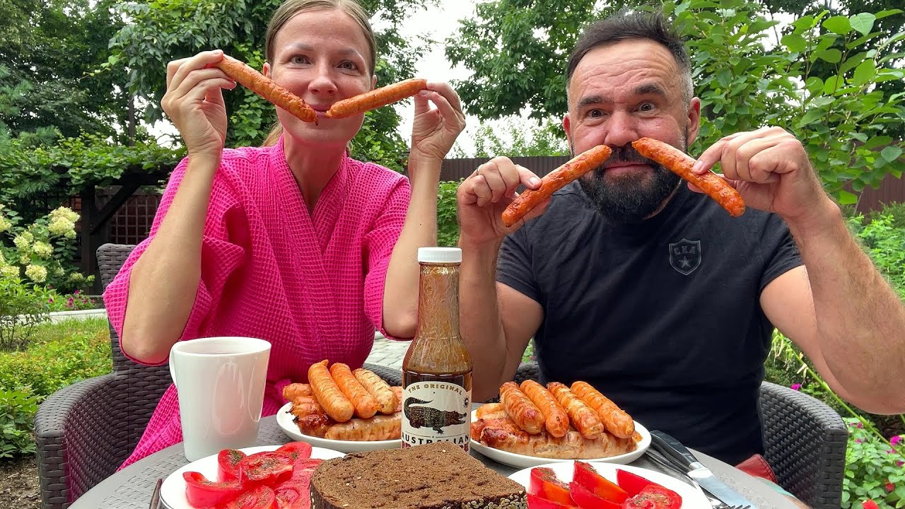 МУКБАНГ колбаски гриль