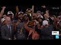 Basket : 53 ans après son dernier titre de NBA, les Knicks sacrés champions • FRANCE 24
