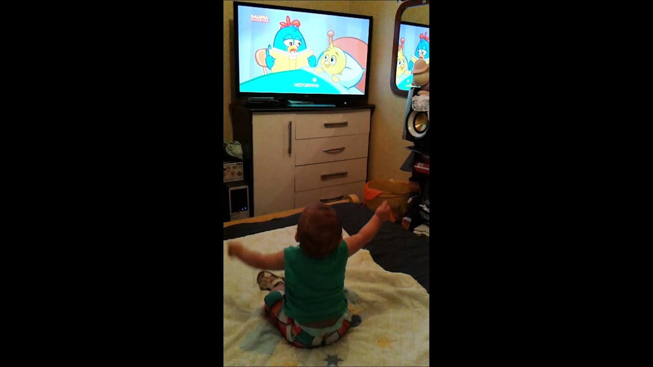 ALLAN ASSISTINDO GALINHA PINTADINHA