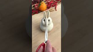 YouLookYummy498|In China, you can eat a rabbit!中国面点师傅教你剪出兔子面点！祝你兔年大吉！