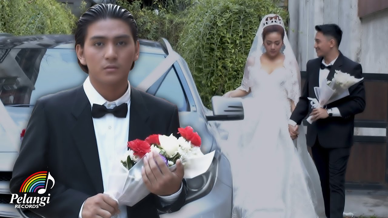 RPM - Tak Pernah Kau Cinta (Official Music Video)