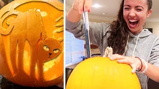 HALLOWEEN PUMPKIN CARVING!!