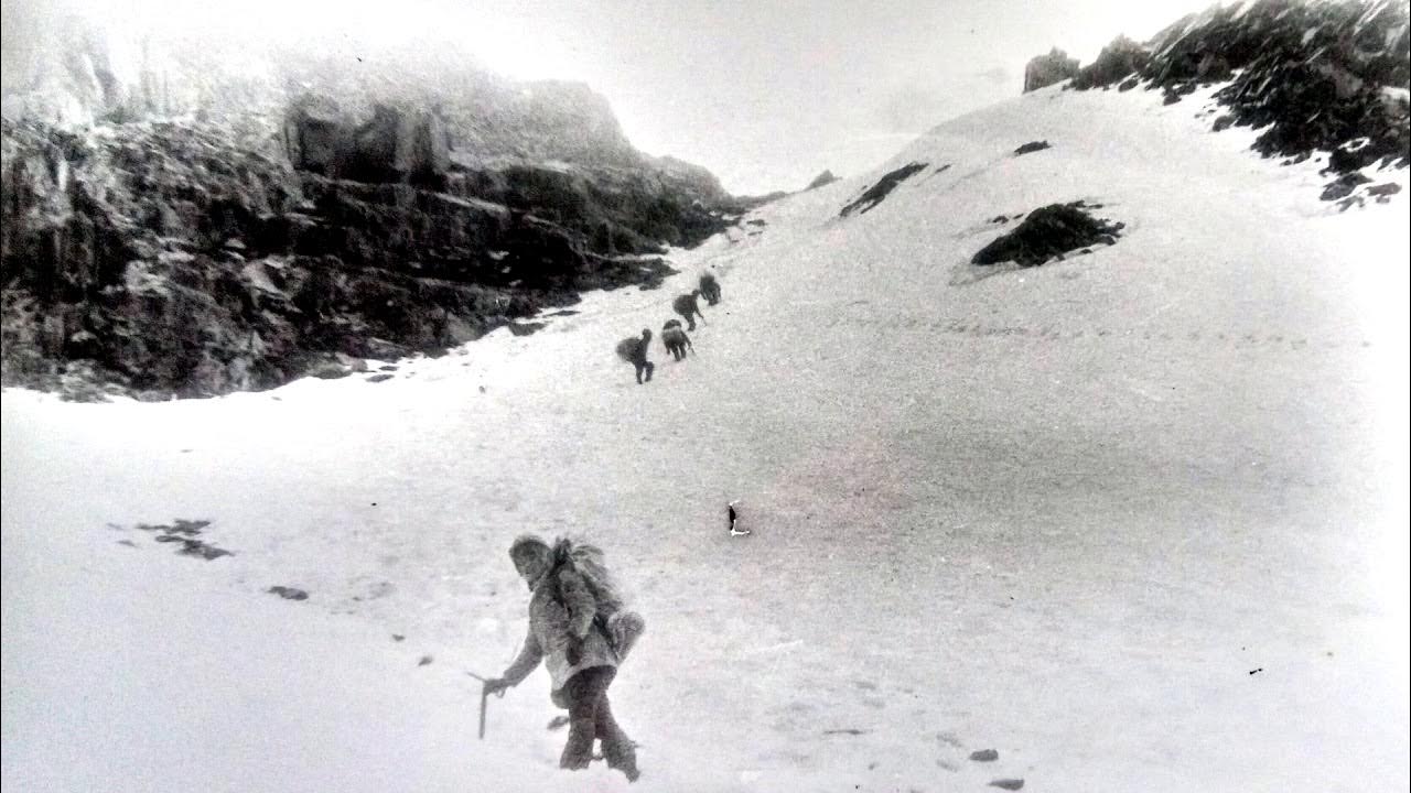 По шумама и горама 1942. Перевал Данилов. Баллада об альпийских стрелках. Поднимись на горы горы вдаль зовущие песня.