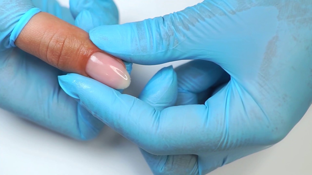 Tutorial applicazione Hd Builder Base per smalto semipermanente La Femme®