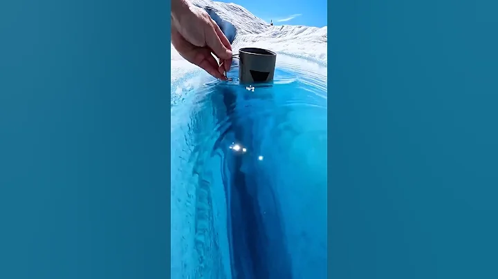 Why you can admire Antarctic glacier water… but never drink it.#foryou #knowledge #tiktok #usa🇺🇸