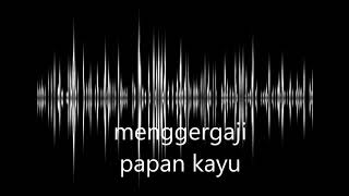 sound effect menggergaji papan kayu