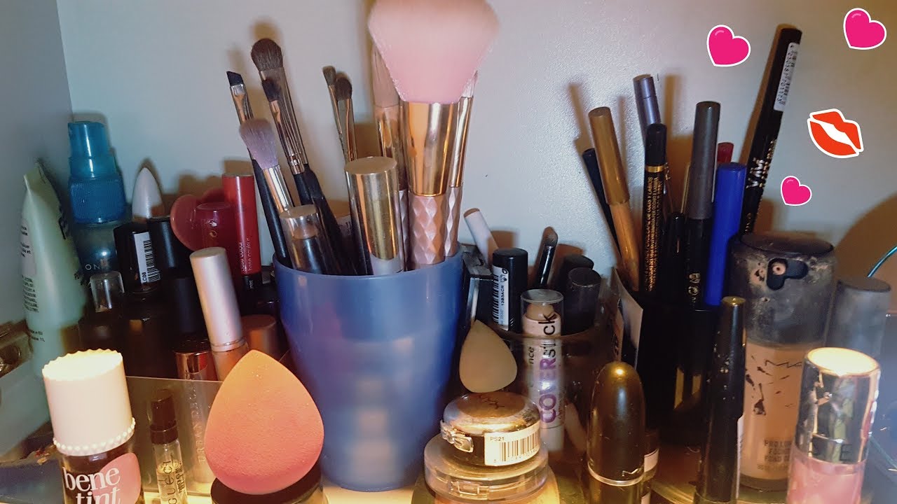 ASMR: Vi mostro la mia Collezione di Trucchi! Brushing, Puff, Whispering… ❤