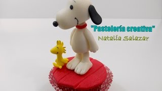How to make Snoopy out of fondant | Natalia Salazar