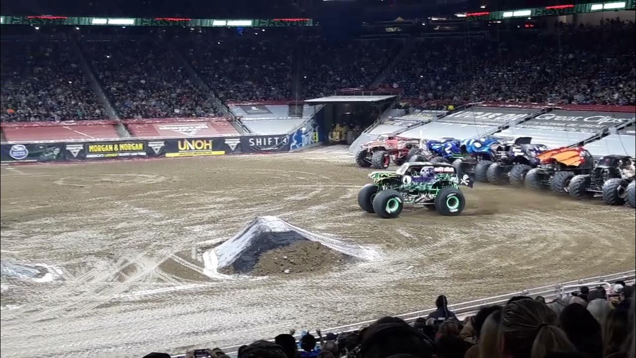 Monster Jam Detroit March 2023 Show 1 Grave Digger Freestyle YouTube