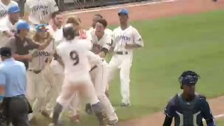 Smith smacks walk-off triple