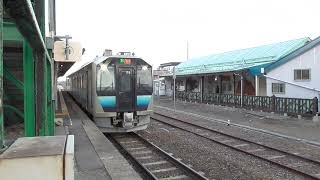 2024.04.01　JR板柳駅　五能線 深浦行き発車【GV-E400系・2830D】　2024.04.01