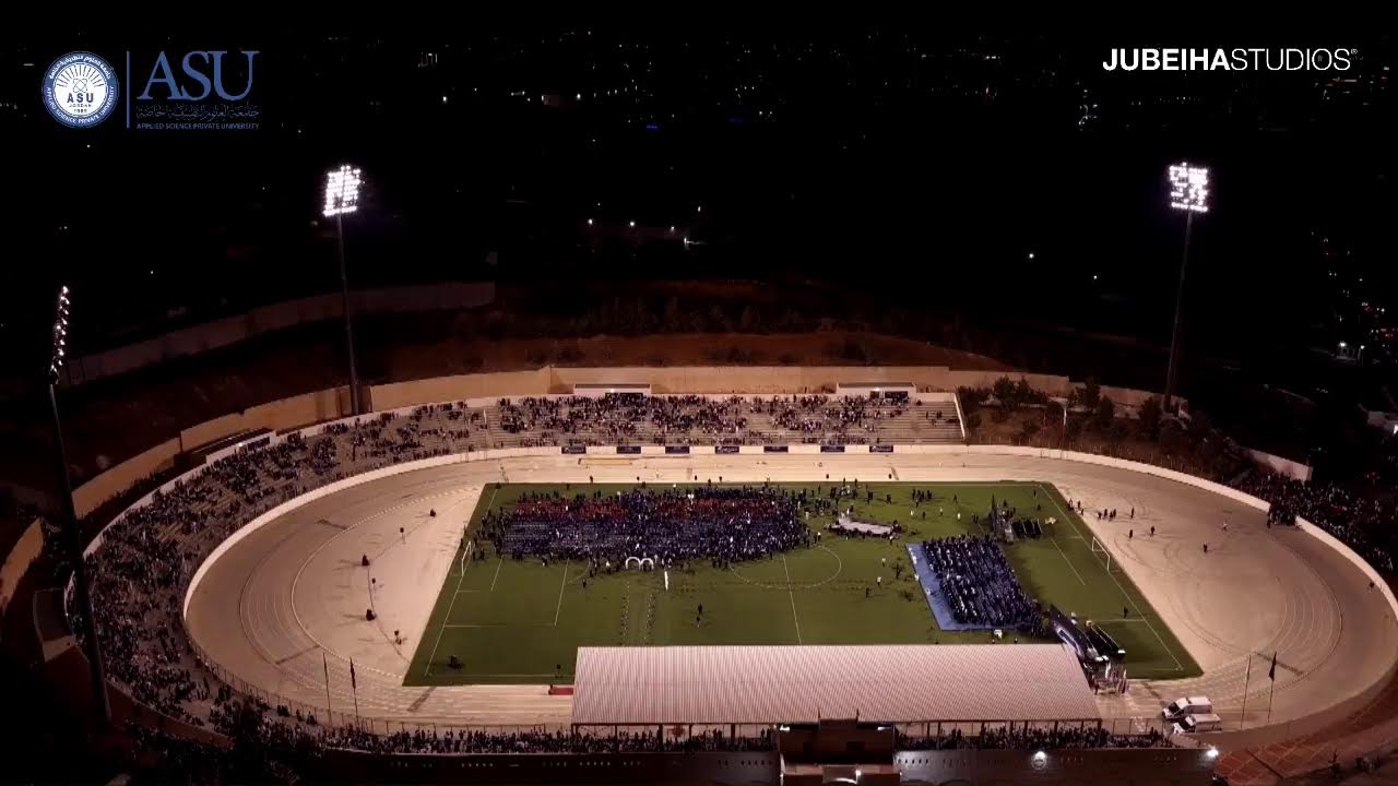 حفل تخريج الفوج الثاني و الثلاثين - الكليات النسانية و طلبة الدراسات العليا