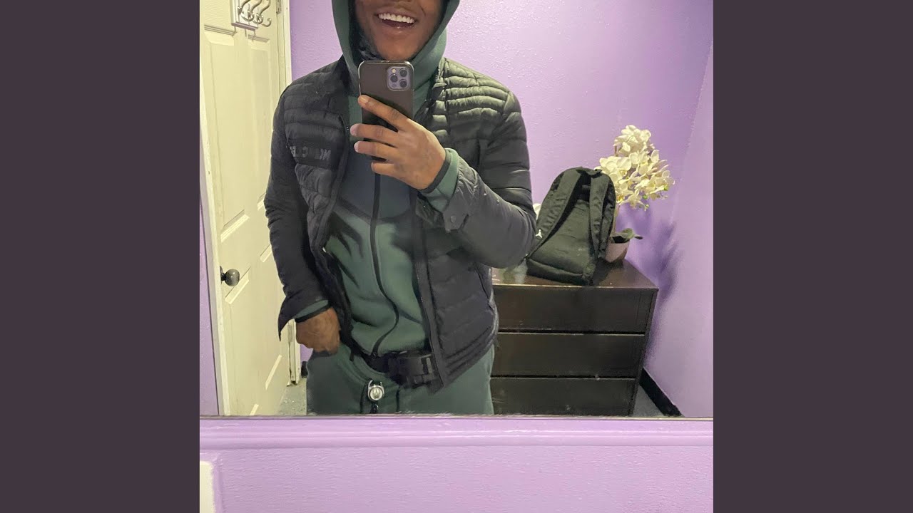 Watch My GF on YouTube Watch My GF on YouTube