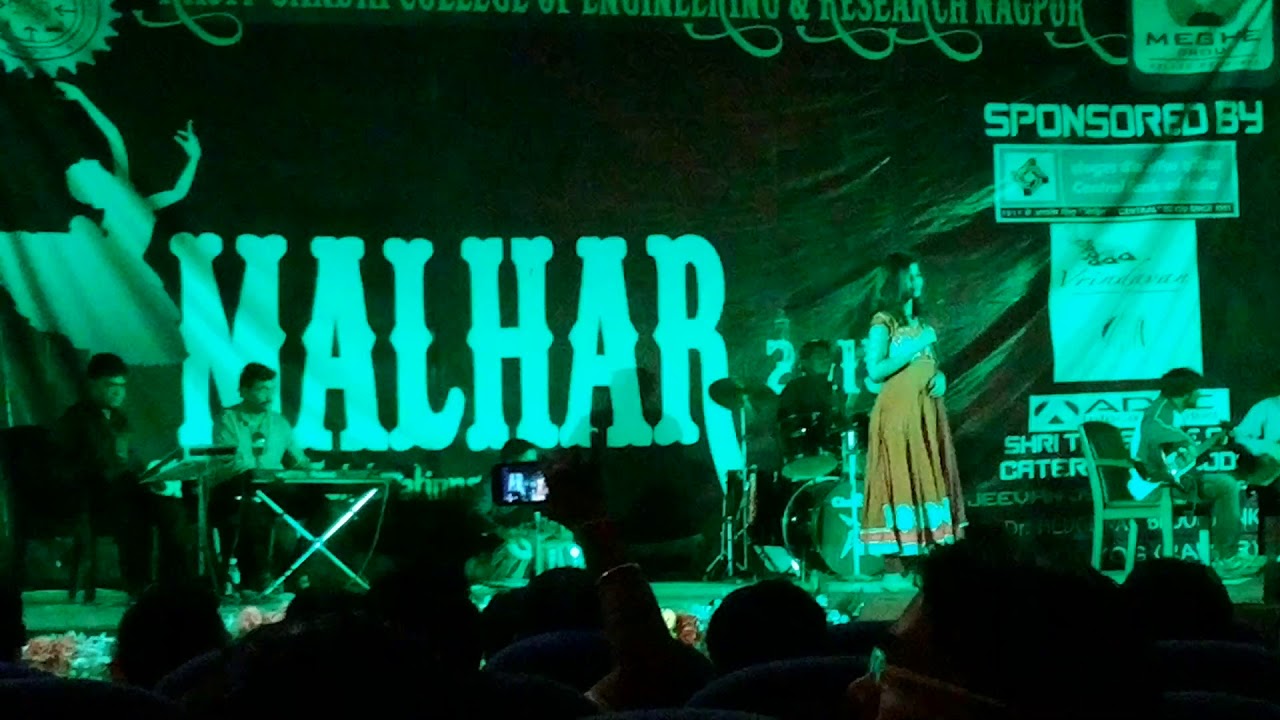 Dil Mera Muft Ka | Sharayu Raut - YouTube