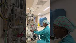Priming a Heart & Lung Machine On the Go! #operatingroom #nursing #perfusion #medical