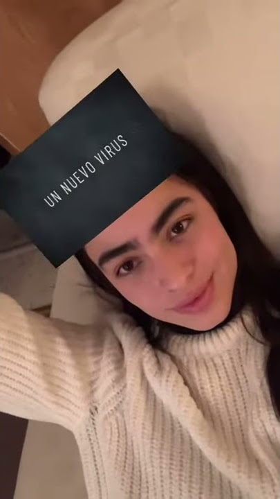 Valentina Buzzurro vía instagram story ( ¿Qué te espera este 2021? )