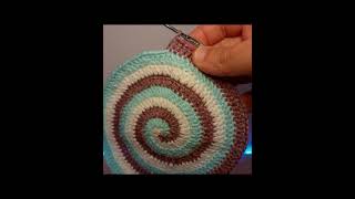 #crochet #mandala #crochê #الكروشيه #spiral #sousplat #鉤針編織 #tığişi #क्रोकेट #钩针编织 #かぎ針編み #크로셰 #diy