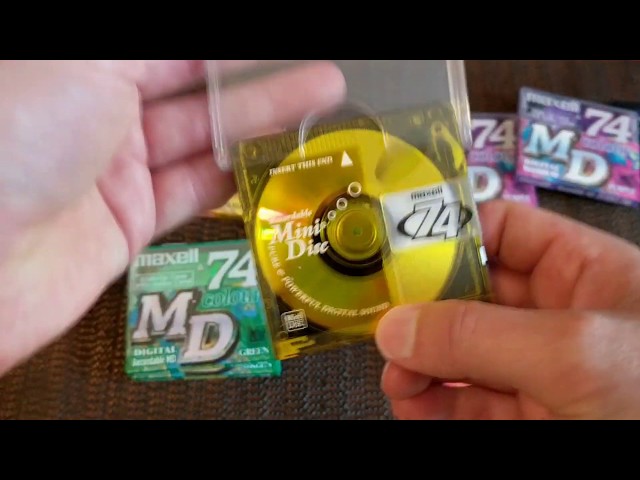Lote de 4 Mini Disc CD 74 min. + Cinta de Super 8