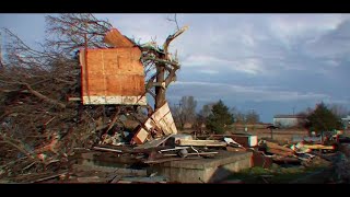 Possible tornado leaves path of destruction in Bowie, Texas
