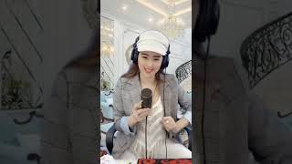 Thành Phố Sau Lưng Minh Thư Cover
