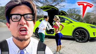 Nerd Pulls Gold Digger Prank