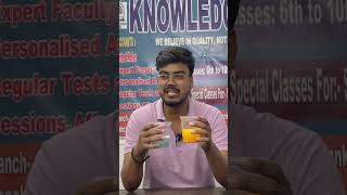 Reaction of turmeric indicator with base …#experiment #shorts #knowledge dge