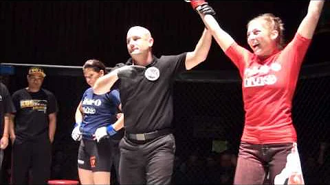 5150 Fightwear Presents - Molly Holmes vs Michelle...