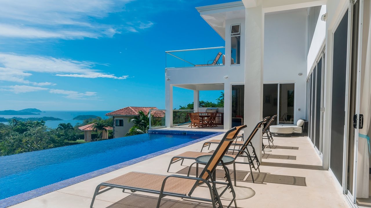 Six Bedroom Ocean View Luxury Home For Sale in Playa Potrero, Costa