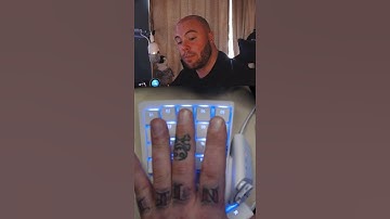 Warzone with a Razer keypad and an MMO mouse? #shorts