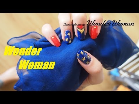 Nail art Halloween - Super Hero - Wonder Woman